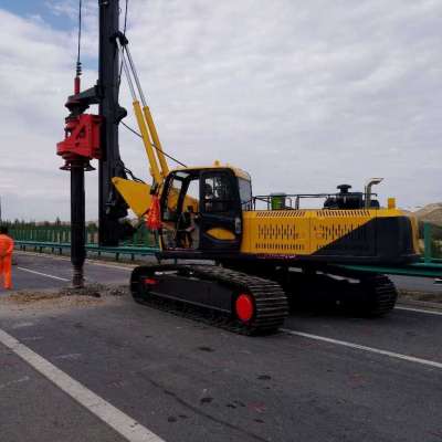 Construction Diesel Engine Crawler Guardrail Rotary Drilling Rig  21m LR80  Concrete Screw Pile Driver